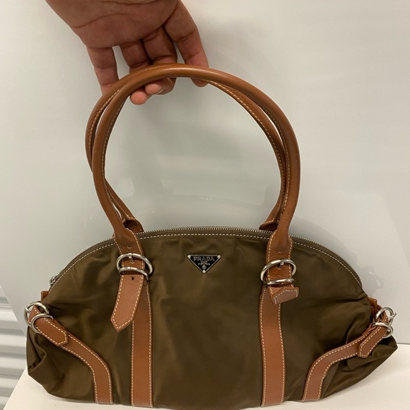 PRADA Brown Nylon and Leather Shoulder handbag - Picture 3 of 9